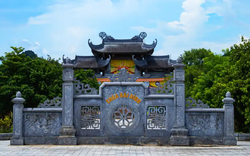 Main entrance gate of Bai Dinh Pagoda