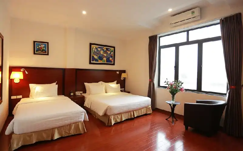 The Melbourne Hotel can be suitable for travelers who prefer a conventional hotel and plan to spend most of their time exploring Ninh Binh.