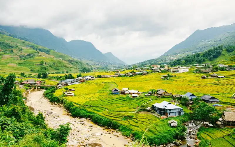 Muong Hoa Valley and rice terraces in Sapa
