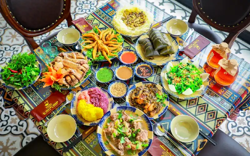 Local food and traditional dishes in Sapa Local food and traditional dishes in Sapa