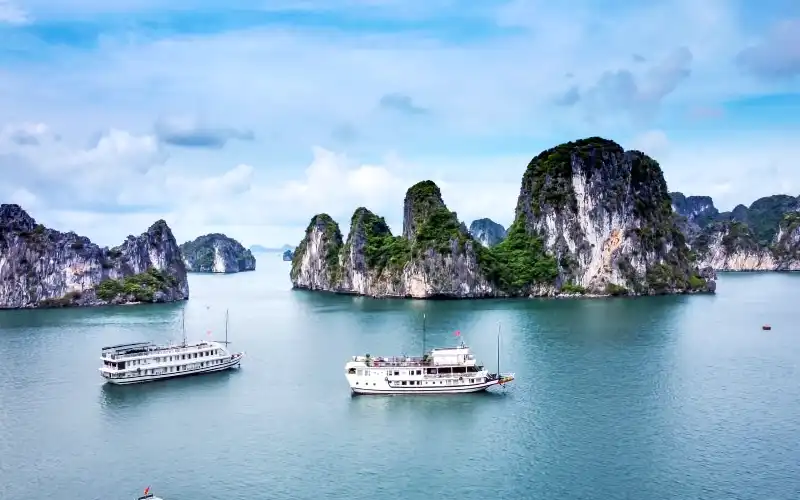 Ha Long Bay cruise and limestone islands