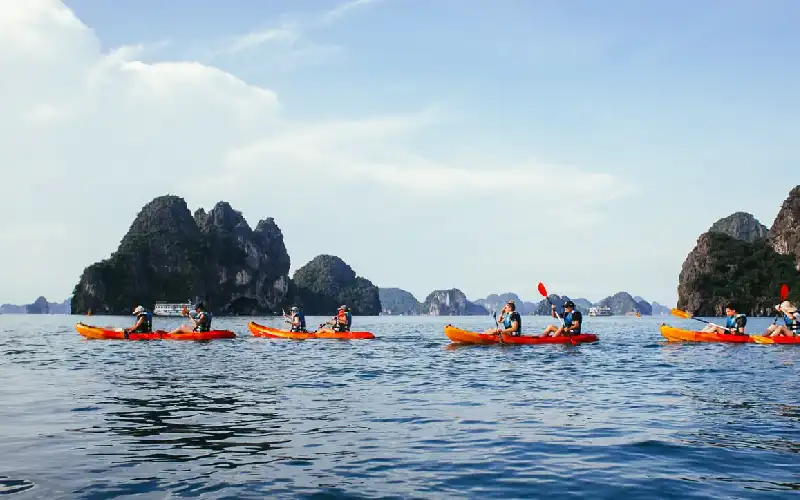 Kayaking in Ha Long Bay